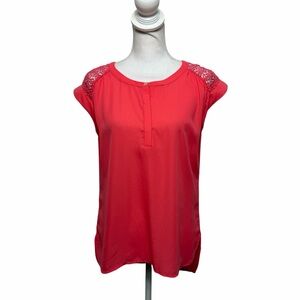 GNW WOMEN CORAL PINK SHORT SLEEVE BLOUSE SIZE SMALL BRAND NEW WITH TAGS
